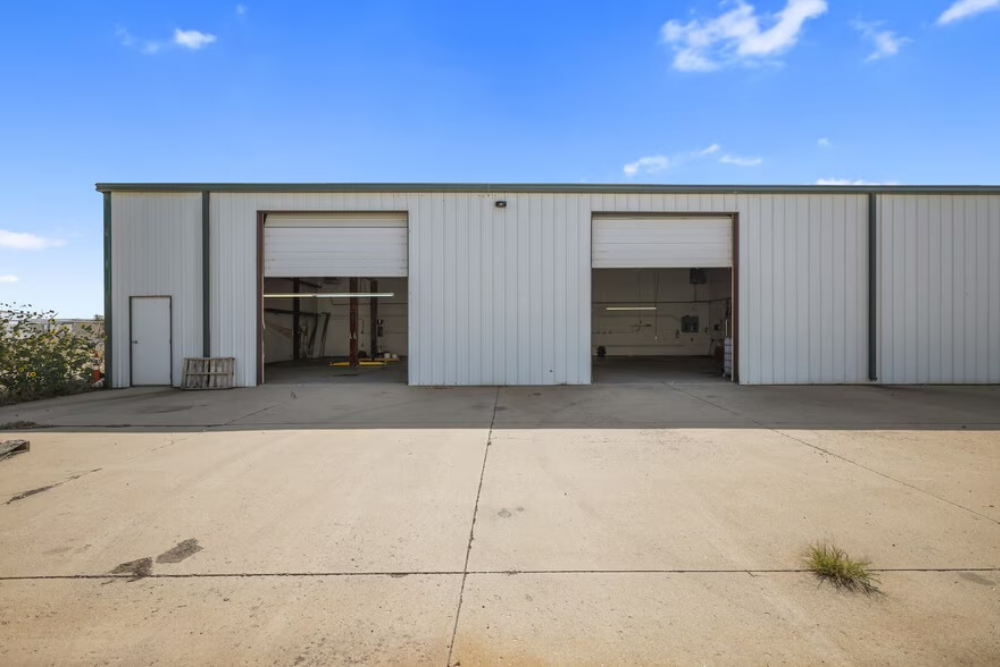 SOLD industrial property for sale in Brighton CO closed by The Warehouse Hotline