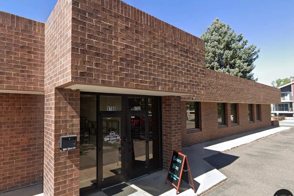Flex space lease secured – 5,025 SF flex warehouse at 9780 E. Girard Ave, Denver
